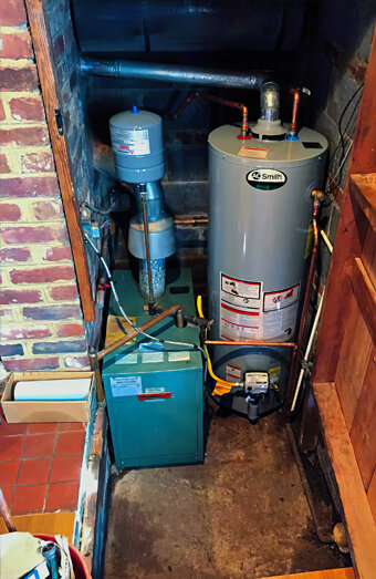 https://doubleviewhotwater.com.au/uploads/2025/06/gas-hot-water-system-50310.jpg