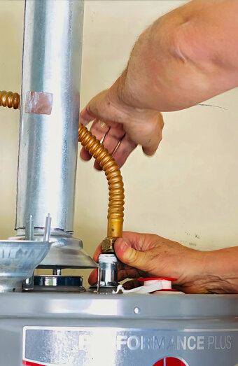 https://doubleviewhotwater.com.au/uploads/2025/06/hot-water-installs-71493.jpg