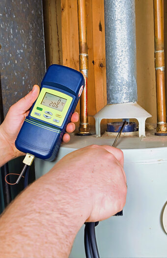 https://doubleviewhotwater.com.au/uploads/2025/06/hot-water-installs-80830.jpg