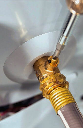 https://doubleviewhotwater.com.au/uploads/2025/06/hot-water-servicing-24274.jpg