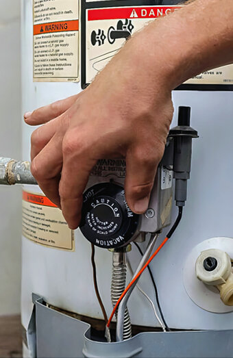 https://doubleviewhotwater.com.au/uploads/2025/06/hot-water-servicing-68760.jpg