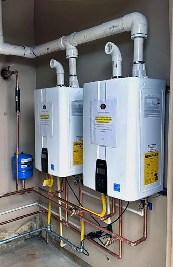 https://doubleviewhotwater.com.au/uploads/2025/06/thermostatic-water-systems-21158.jpg